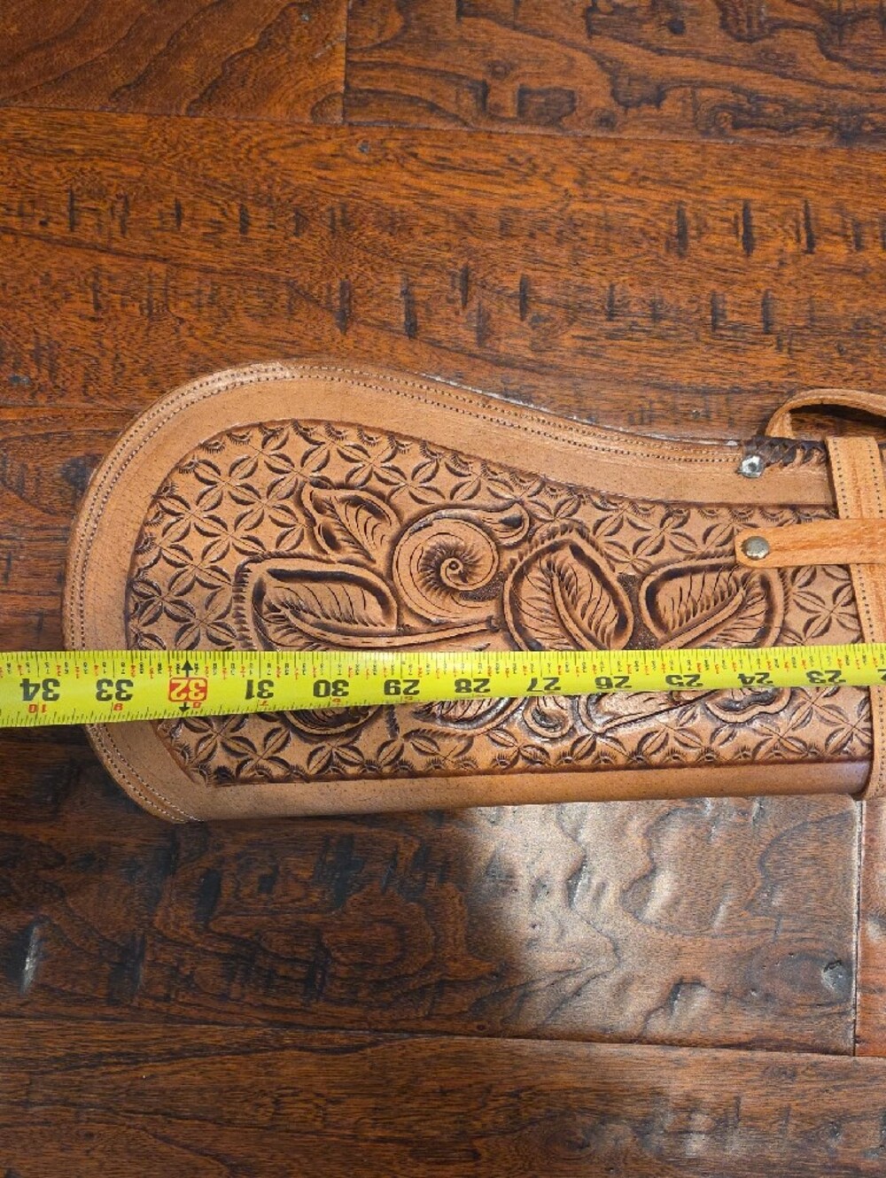 Tooled Leather Rifle/Shotgun Case in Tan - Picture 6 of 6